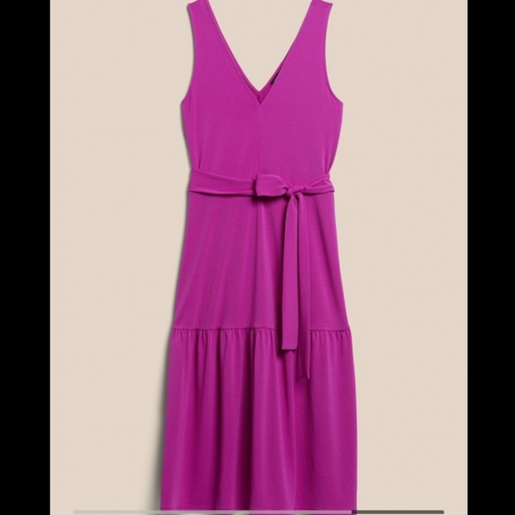 NWT BANANA REPUBLIC | Knit Midi Dress - Picture 2 of 4